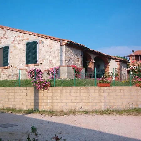 Agriturismo Marruchetone Vecchio Farm stay Marsiliana